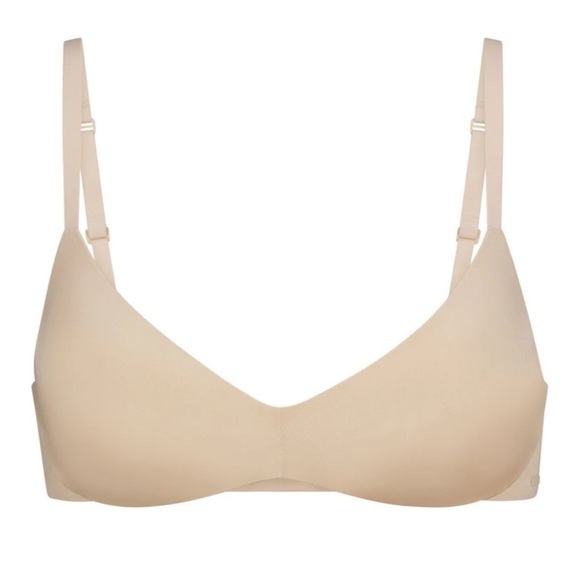 Skims WIRELESS Form Lightly lined Bra Sand Cream NWOT 40DDD - Picture 1 of 7